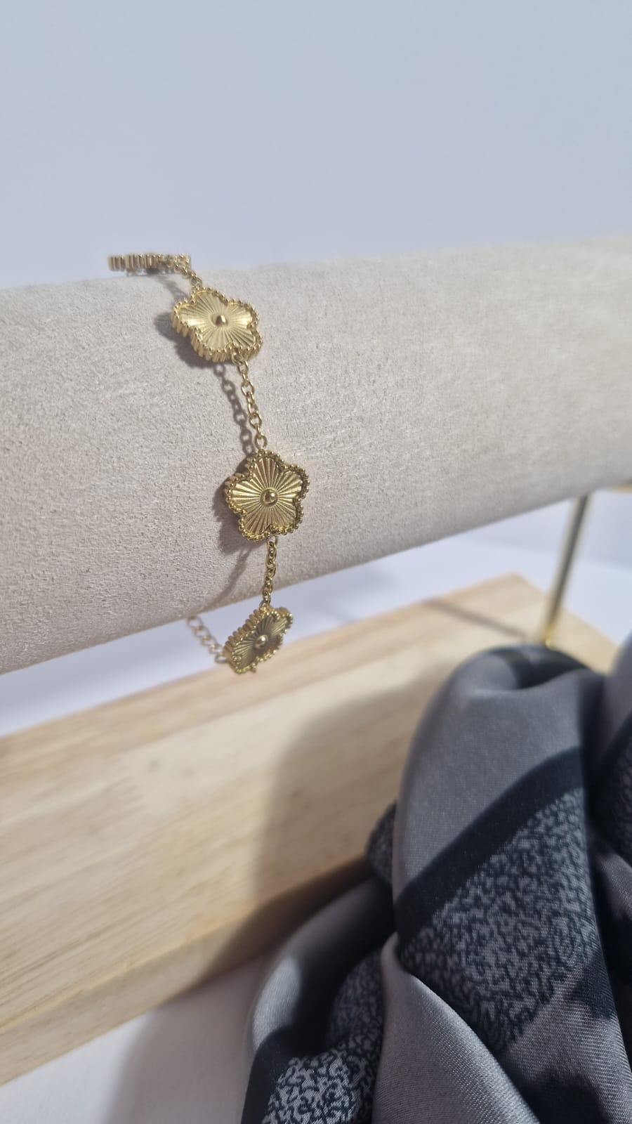 Bracciale Quadrifoglio con fiore Gold