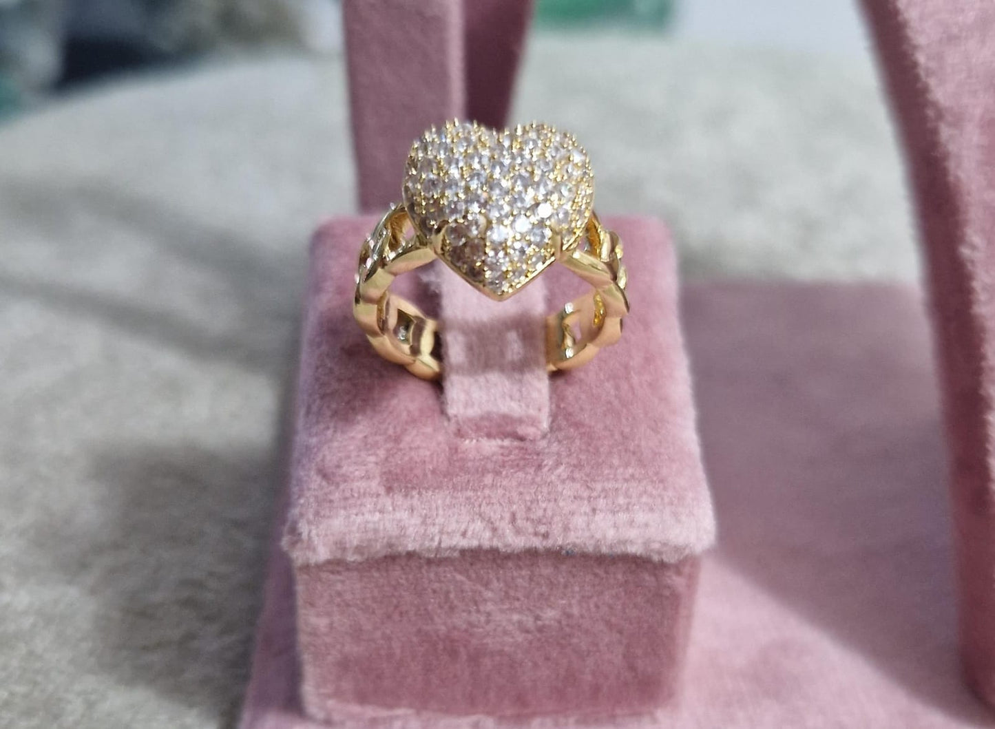 Anello Cuore con  Strass Gold