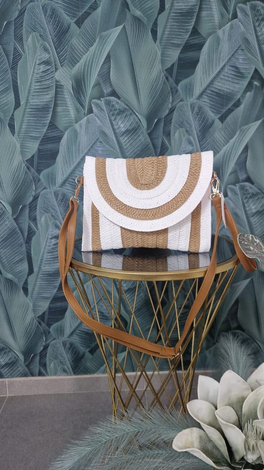 Pochette in Rafia