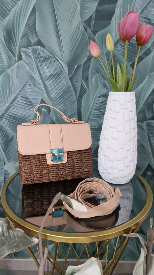 Borsa in Rafia