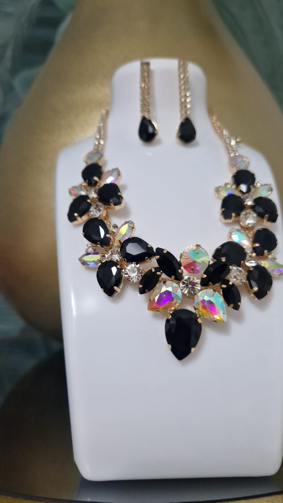 Set Collana e Orecchini