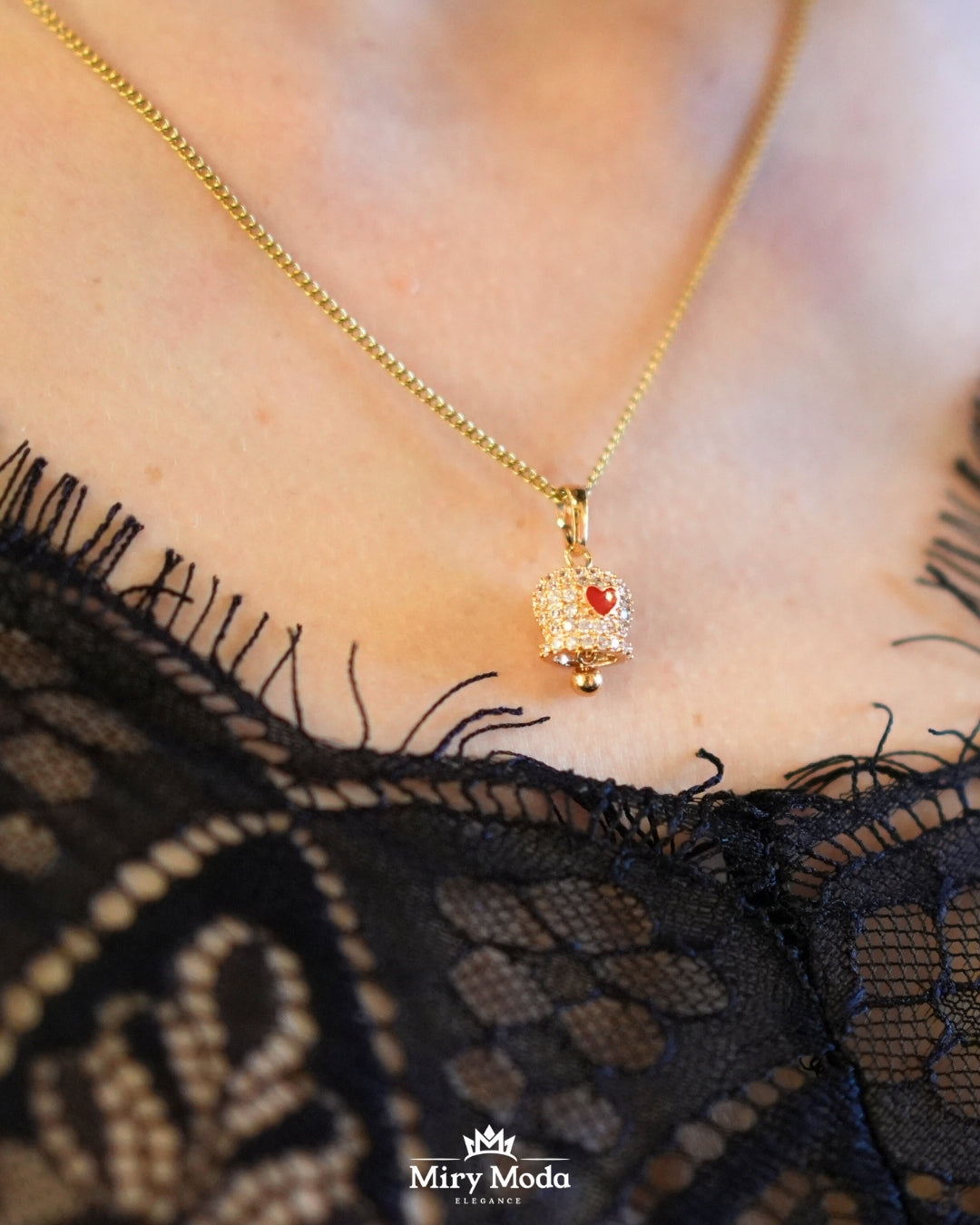 Set Campanelle Porta Fortuna Gold con Strass e Cuoricini Rossi