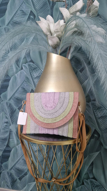 Pochette in Rafia