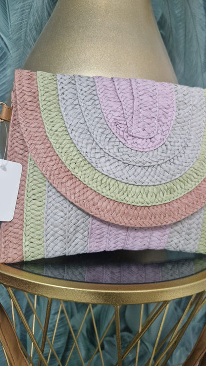 Pochette in Rafia