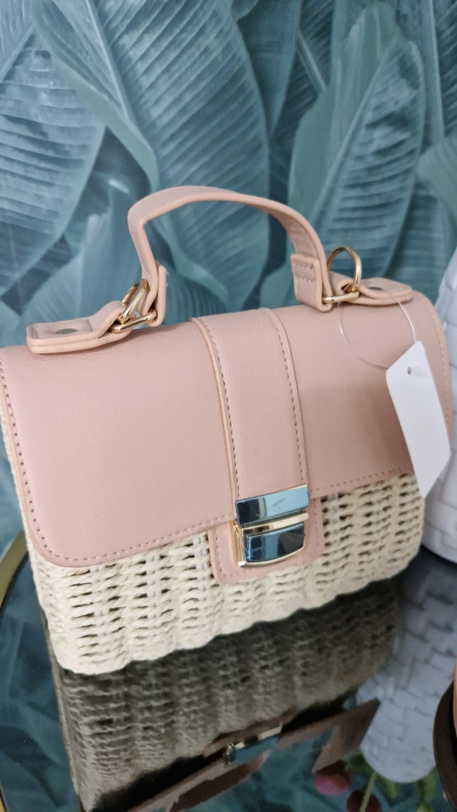 Borsa in Rafia